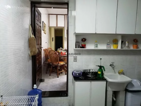 Imagem Sobrado à venda 5 Quartos, 5 Vagas, 200M², Rudge Ramos, São Bernardo do Campo - SP
