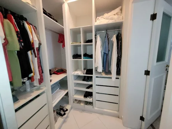 Imagem APARTAMENTO COM 3 DORMITÓRIOS, 195 M² - VENDA OU ALUGUEL - PITANGUEIRAS - GUARUJÁ/SP