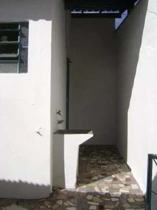 Imagem Nova America - 4 casas simples totalizando 236,28 m² em uma área de 484 m² Abrigo para 4 carros A...
