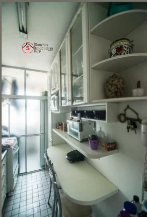 Imagem Lindo apartamento de 2 dormitórios, 54m, lazer completo, andar alto, 2 vagas de garagem demarcadas.