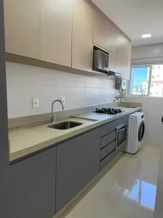 Imagem Apartamento mobiliado com 2 dormitórios sendo 1 suíte e 1 vaga de garagem em Balneário Camboriú