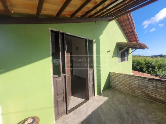 Imagem F01 - Imperdível! Casa com Piscina, Jardim e 4 Quartos em Terreno de 1.000 m²