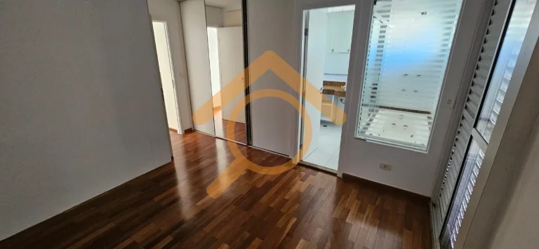 Imagem Casa de luxo no Condomínio Flora Park: 2 quartos, 2 suítes, 2 salas, 2 vagas na cidade de São Paulo, Jardim Marajoara - 160m².