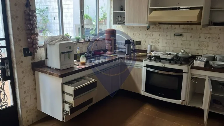 Imagem Casa comercial à venda em São Paulo-SP, no Jardim da Glória: 4 quartos, 3 suítes, 4 salas, 6 banheiros, 11 vagas de garagem, 378m².