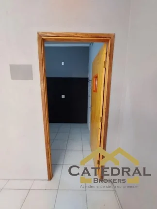 Imagem PONTO, 315 M² - VENDA POR R$ 2.200.000,00 OU ALUGUEL POR R$ 12.000,00/MÊS - JARDIM MESSINA - JUNDIAÍ/SP