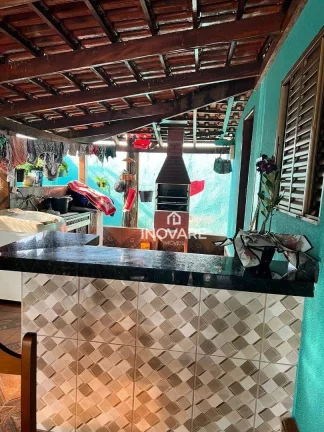 Imagem Casa com 3 dormitórios à venda, 360 m² por R$ 295.000,00 - Setor Rodoviário - Itumbiara/GO