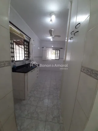 Imagem Casa a venda no Parque Jambeiro em Campinas!!

Residência no bairro Pq Jambeiro a 500mts da Rodovia...