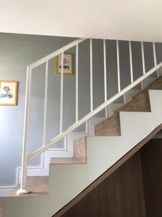 Imagem Sobrado com 2 dormitórios à venda, 60 m² por R$ 400.000,00 - Vila Colorado - Suzano/SP