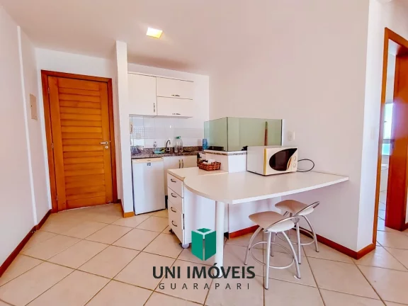 Imagem Apartamento na Praia das Castanheiras em Guarapari com 2 Quartos (1 Suíte), 2 Vagas, Frente para o Mar