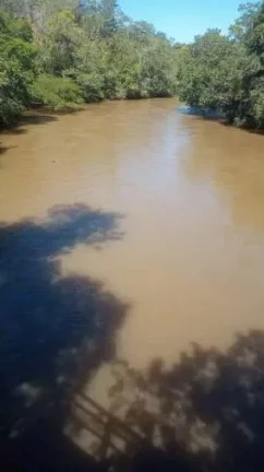 Imagem Fazenda Aconchegante à Beira do Rio do Peixe em Santa Cruz de Goiás