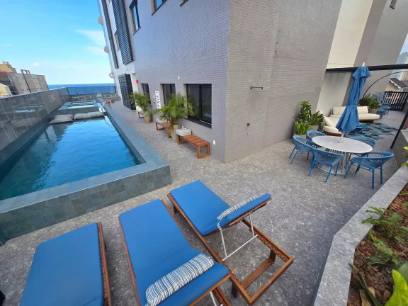 Imagem Apartamento vista mar com 3 suítes e 3 vagas de garagem no Centro de Itapema