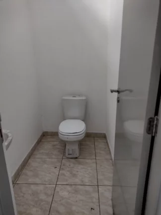 Imagem SALÃO COMERCIAL COM 650 METROS + 250 METROS DE MEZANINO PRÓXIMO CENTRO DO PARQUE NAÇÕES
