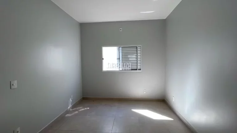 Imagem Casa à venda no Parque das Laranjeiras II, Uberaba - 3 dormitórios e suíte!