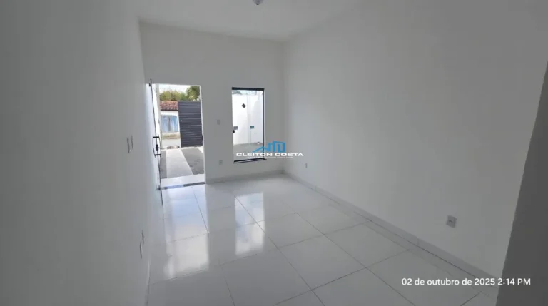 Imagem Casa para Venda em Feira de Santana, Conceição, 2 dormitórios, 1 banheiro, 2 vagas