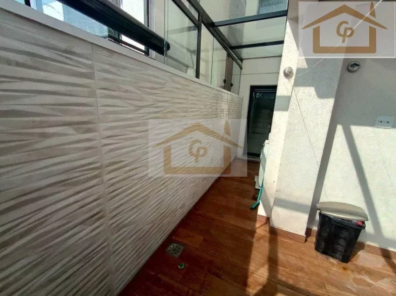 Imagem Triplex Encantador, 4 quartos sendo 2 suítes, excelente espaço para a área gourmet!