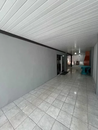 Imagem Casa com 3 dormitórios e 3 vagas de garagem - Ubatuba | São Francisco do Sul/SC