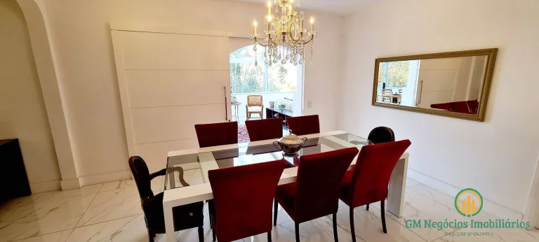 Imagem Casa a venda com porteira fechada em condomínio - Algarve