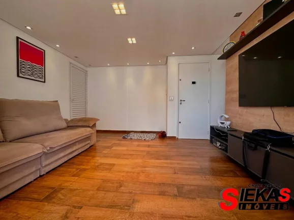 Imagem Cobertura à venda em Vila Lourdes, São Paulo-SP: 2 quartos, 1 banheiro, 1 vaga, 110m² de área. Venha conferir!