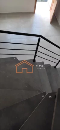 Imagem Imperdível! Casa à venda em Joinville-SC, bairro Nova Brasília. 2 quartos, 1 sala, 2 banheiros, 1 vaga de garagem. Aproveite!