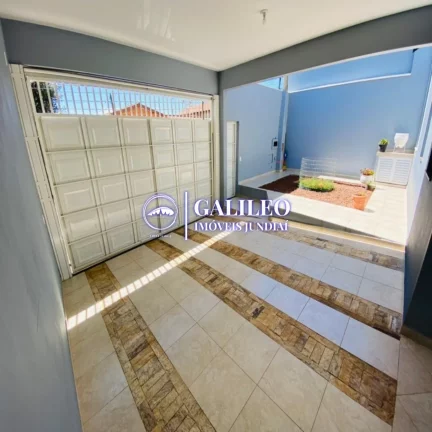 Imagem VENDA SOBRADO NO JUNDIAI MIRIM - Com 210m² - 03 dorms - 03 banheiros - Área de churrasqueira - 04 vagas de garagem - Fino acabamento.