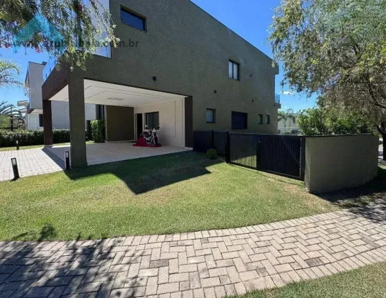 Imagem Casa 4 suites à Venda no Condomínio em Atibaia