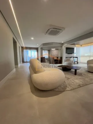 Imagem Apartamento 287m², 100% reformado, nunca habitado, mobiliado, andar com vista livre. Possui 3 dormi...