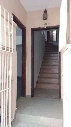 Imagem Casa para Salão e Apartamento no piso Superior comercial Centro S.A
