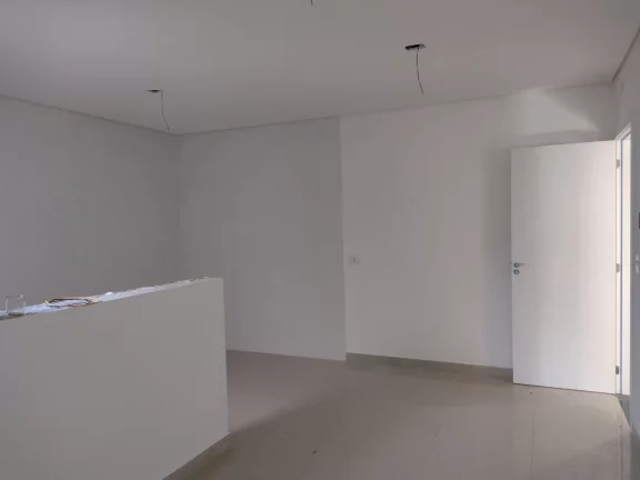 Imagem APARTAMENTO COBERTURA C/ SUITE FUNDO A VENDA PROXIMO AO CORREDOR DE TROLIBUS