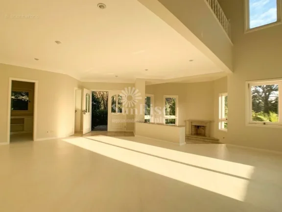 Imagem Casa com 4 dormitórios à venda Alphaville, 581 m² por R$ 4.200.000 - Residencial Dez - Santana de Parnaíba/SP