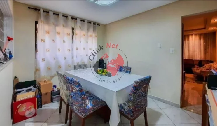 Imagem Magnífico sobrado com 165m² de área construída, localizado no acolhedor bairro de Vila Jerusalem, em São Bernardo do Campo