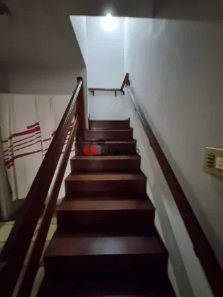 Imagem Sobrado à venda 4 Quartos, 2 Suites, 8 Vagas, Rudge Ramos, São Bernardo do Campo - SP