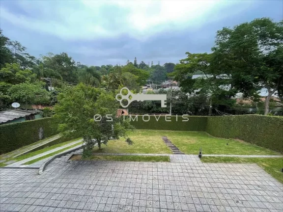 Imagem Linda casa - Miolo da Granja Viana: 4 dorm.s (2 suítes), piscina, gourmet..