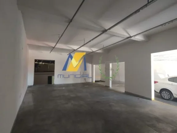 Imagem Salão comercial amplo, funcional e preparado para operações exigentes