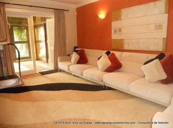 Imagem Granja Viana - Condomínio Jardim Mediterrâneo. Cinematográfica.