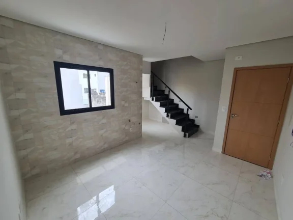 Imagem Cobertura à Venda com 108m², 2 dormitórios, 1 suíte, 1 sala e 2 vagas!!!