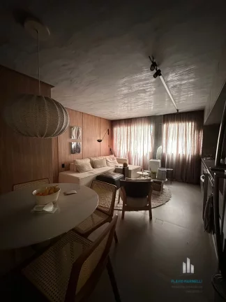 Apartamento MOBILIADO pra Locação com 2 Dormitórios e 1 Vaga