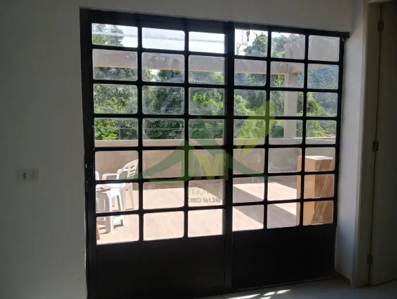 Imagem Bela Casa casa em Terra Preta com área comercial à venda
