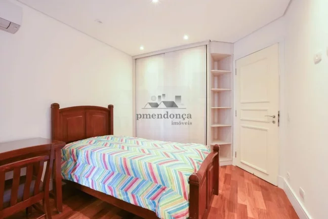 Imagem Apartamento à venda no Alto de Pinheiros com 04 suítes e 05 vagas, 310m²