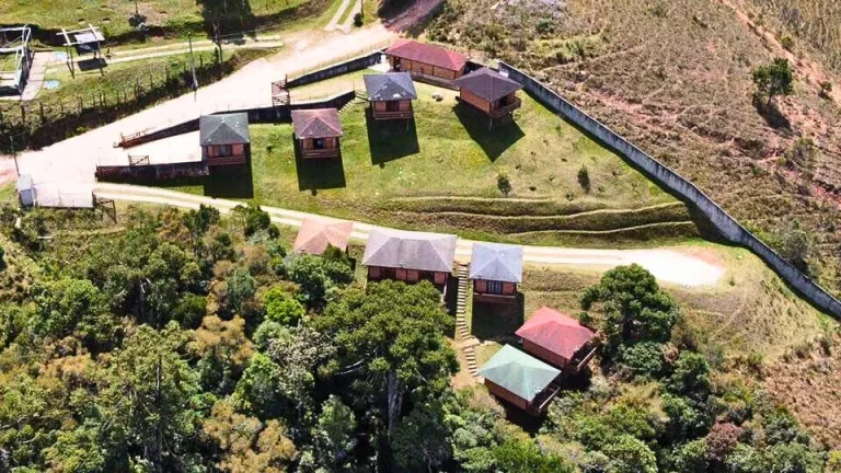 Imagem Oportunidade de Investimento: Pousada em Operação no Parque Ferradura