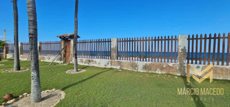 Imagem Casa pé na areia com 6 suítes à venda, 394 m² por R$ 3.000.000 - Morro Branco - Beberibe/CE