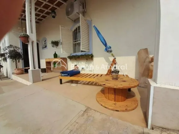Imagem Duas casas no mesmo terreno, localização estratégica e excelente custo-benefício

Esta é uma da...
