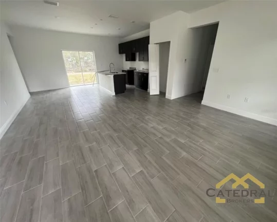 Imagem Casa com 4 quartos por $269,900 (dólar) em Ocala - Flórida - Estados Unidos