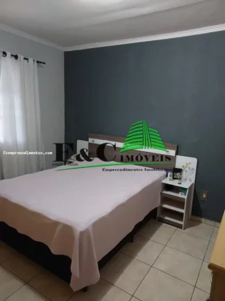 Imagem Casa para Venda em Araras, Conjunto Habitacional Heitor Villa Lobos, 3 dormitórios, 1 suíte, 2 banheiros, 2 vagas