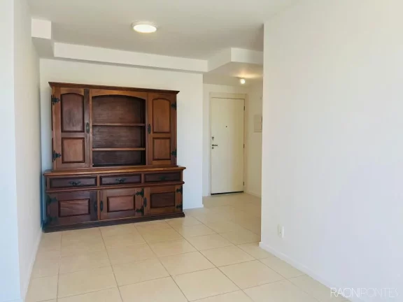 Imagem Apartamento com 2 Quartos à Venda, 60 m² em Jacarepaguá - Rio De Janeiro
