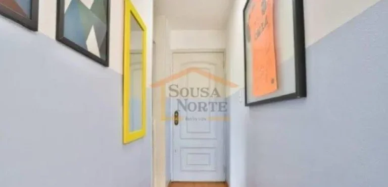 Imagem Apartamento à venda com 50m², 2 dormitórios, sala ampla, cozinha, 1 banheiro social, lavanderia.
...
