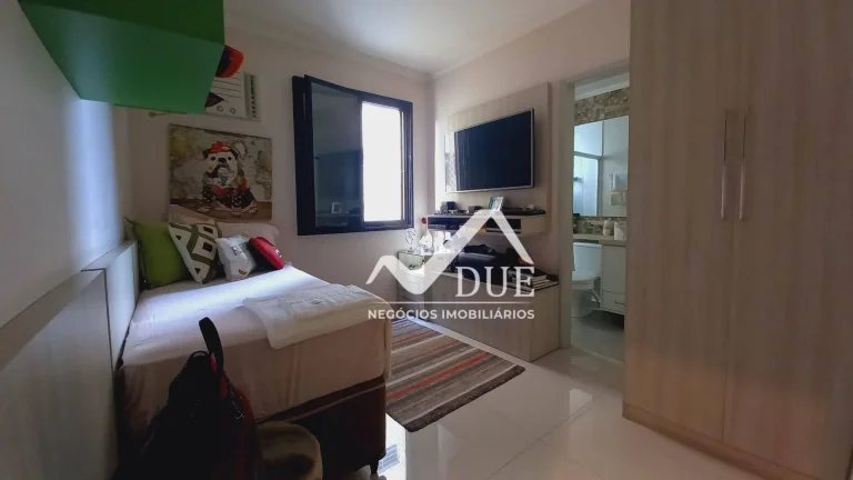 Imagem Apartamento com 2 suítes e frente total para o mar à venda, 160 m² por R$ 2.150.000 - Pompéia - Santos/SP
