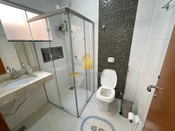 Imagem CA1752

Casa no setor Faiçalville, com 180m² de terreno e 150 m² de área construída. 

A casa p...