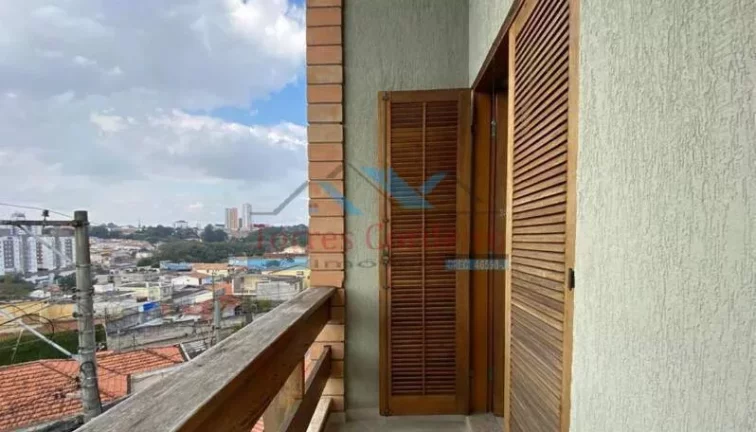 Imagem Sobrado com 3 dorm. (1 suíte) + 4 vagas - Jd. Monte Kemel