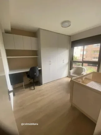 Imagem Descubra o seu novo lar em Santa Efigênia, Belo Horizonte! Este espaçoso apartamento de 113 m² of...