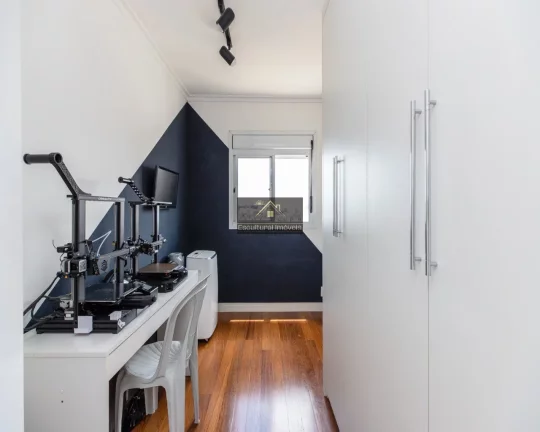 Imagem ALTO DA BOA VISTA APARTAMENTO REFORMADO 120,00 M 3 DORMITÓRIOS SENDO 2 SUÍTES ESCRITÓRIO COZINHA AMERICANA VARANDA ENSOLARADA 2 VAGAS LAZER COMPLETO